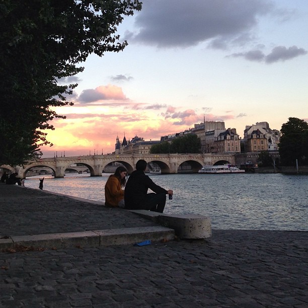 Living-in-France-Paris-Seine