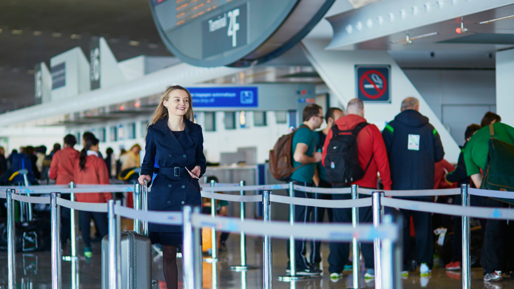 woman-at-airport-travel